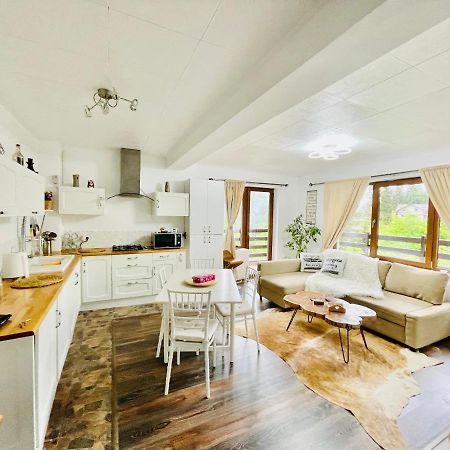 Delux Apartment Предял Экстерьер фото